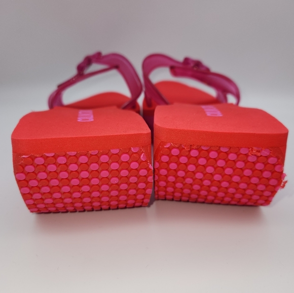 *NEW* COLIN STUART Platform Slide - Picture 2 of 3